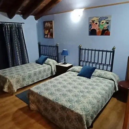 Casa Grande Villarroya de la Sierra