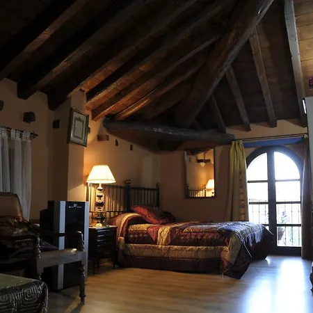 Casa Grande Villarroya de la Sierra