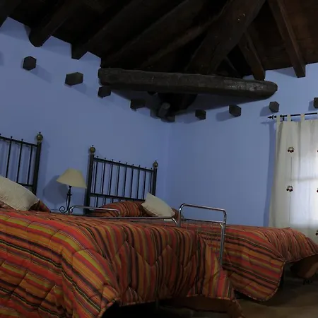 게스트하우스 Casa Grande Villarroya de la Sierra