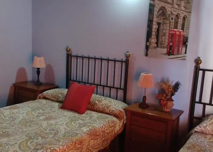 Casa Grande Pensión Villarroya de la Sierra