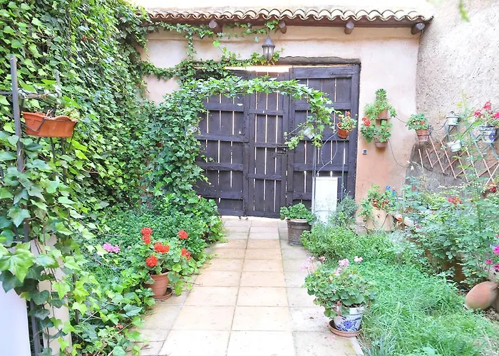 Pensión Casa Grande Villarroya de la Sierra